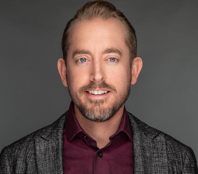 Dr. Lucas Berenbrok Headshot