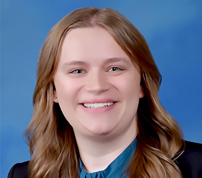 Rebekah J Cox headshot